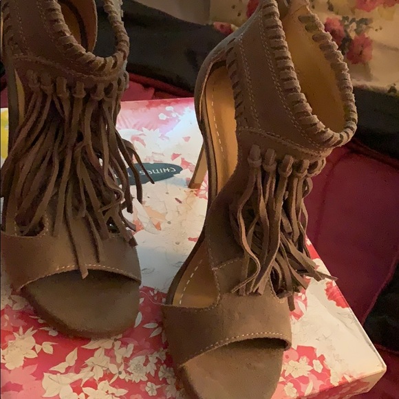 3-3.5 heels - Picture 2 of 3